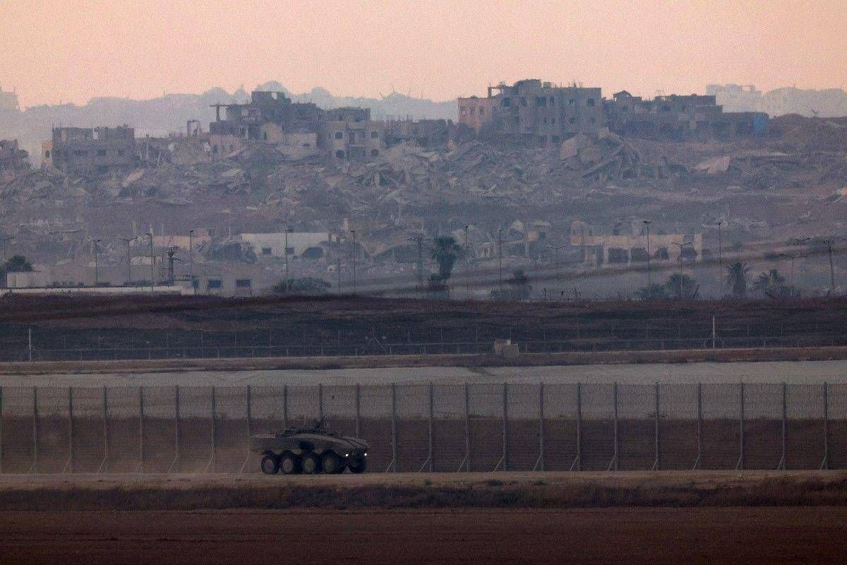 Gaza, "tank Israele sparano contro tende sfollati a Gaza: morte 12 persone" -