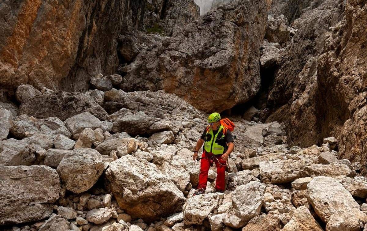 Trovato morto escursionista disperso da 4 giorni, era caduto in un canale -