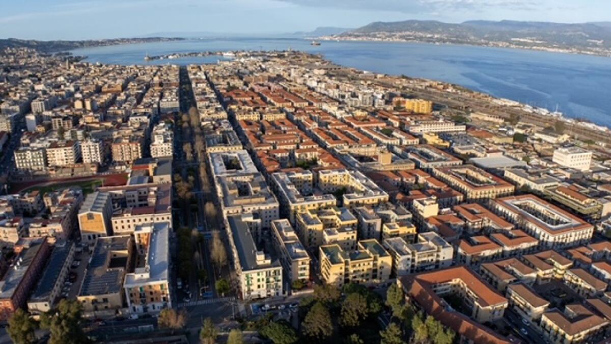Air Show 2025: la Pattuglia Acrobatica Nazionale al Comune di Messina | Sarà l'evento dell'estate o un'inutile passerella? -