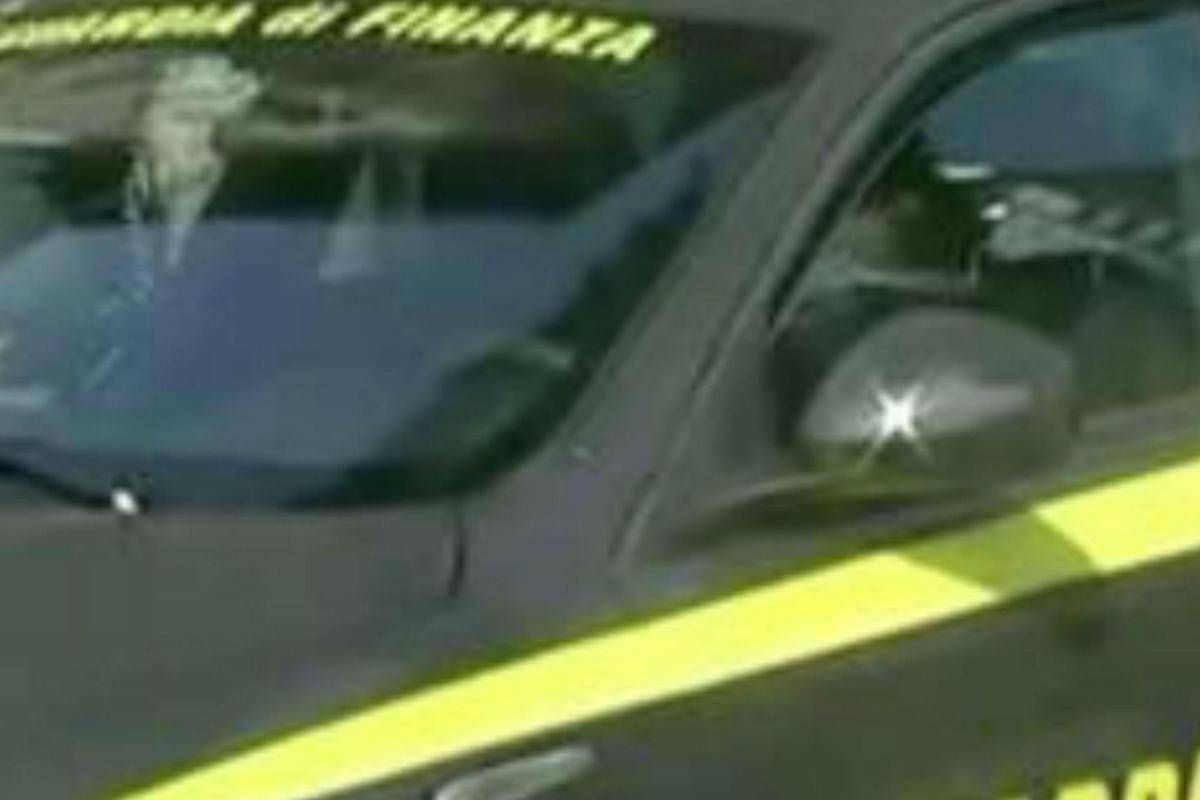 Trasportava 64 chili di droga per oltre 13 milioni di euro: arrestato - 