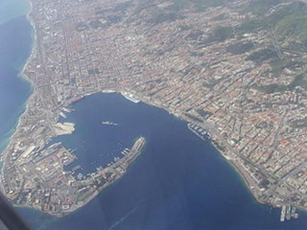 Frecce Tricolori in arrivo al Comune di Messina | Scopri le misure straordinarie che potrebbero sorprenderti! -