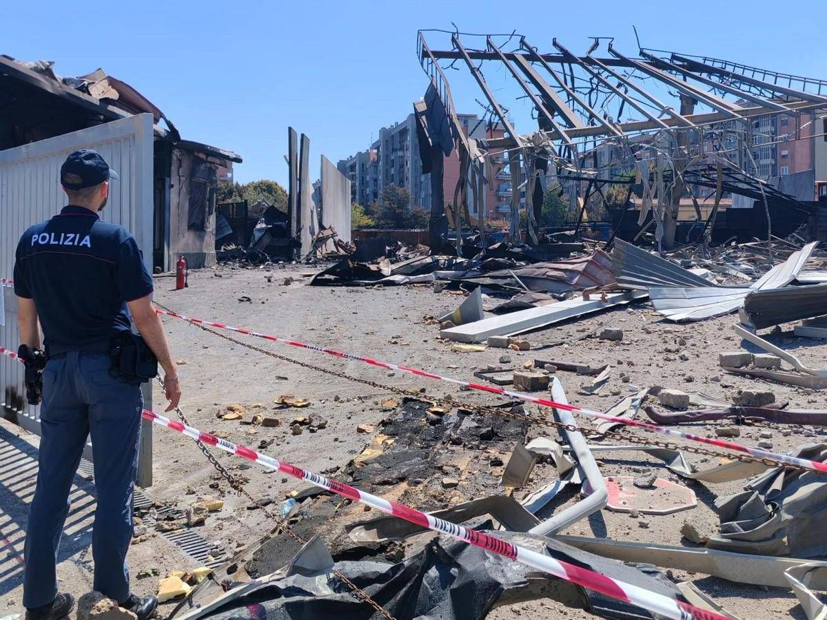 Esplosione a Roma, morto uno dei feriti più gravi: era responsabile della stazione di servizio - 