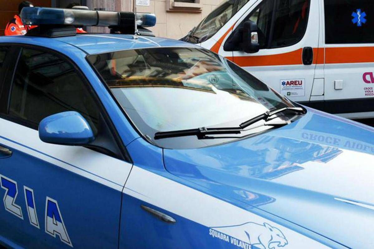 Pompei, cede braccio meccanico: gravi 2 operai dopo volo di 15 metri - 