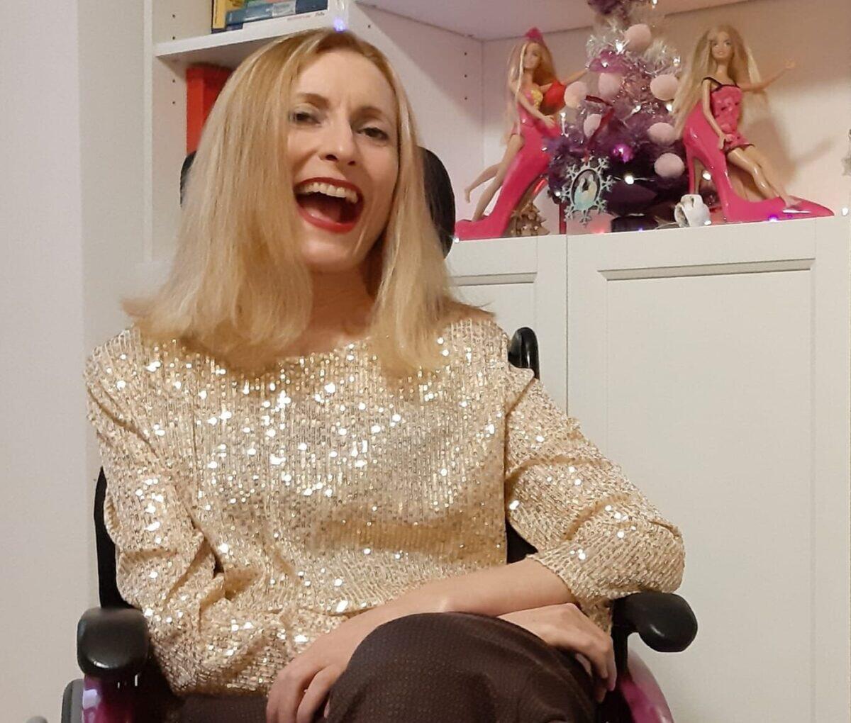 Martina Oppelli e la sua battaglia per il diritto di morire | Perché il sistema sanitario italiano ha fallito? -