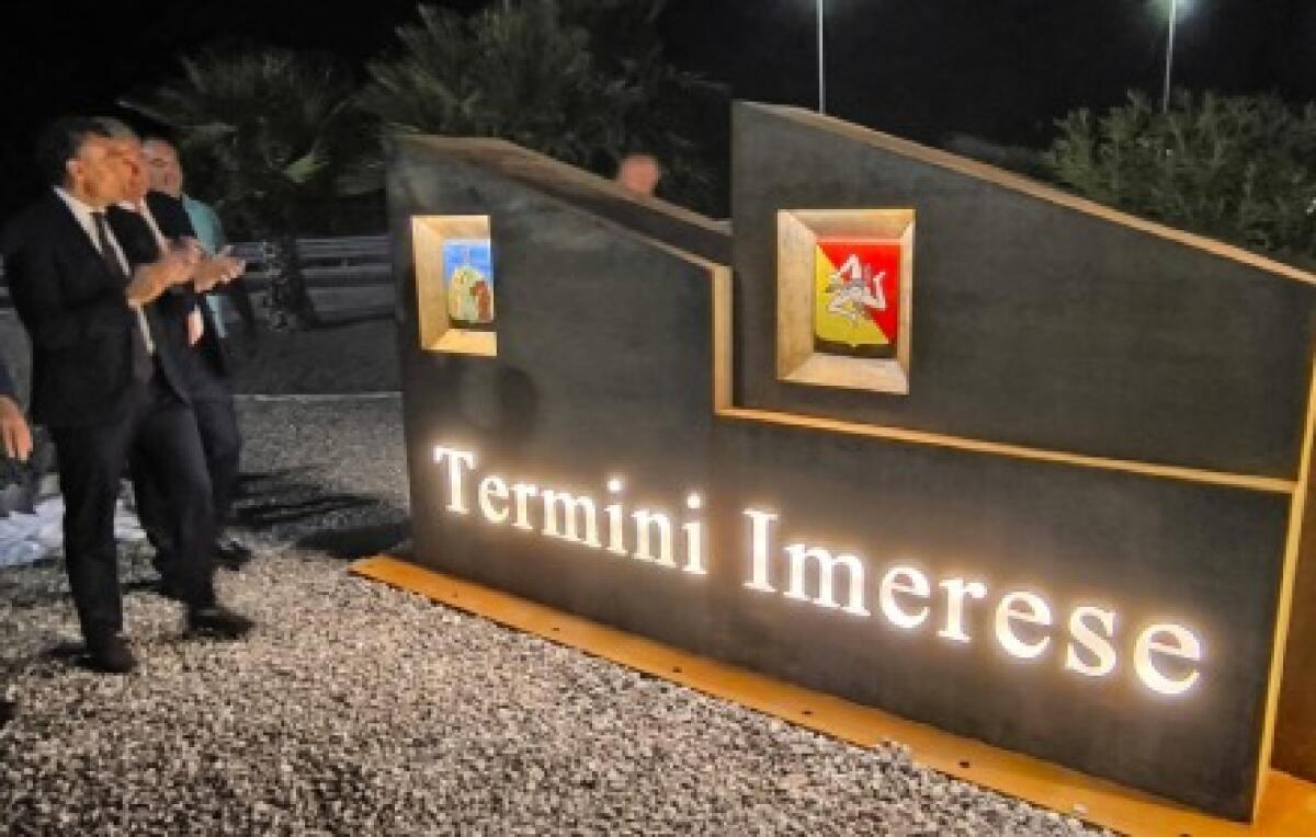 Illuminazione nuova in Regione Siciliana | La rinascita di Termini Imerese segna un cambio di rotta storico? - 