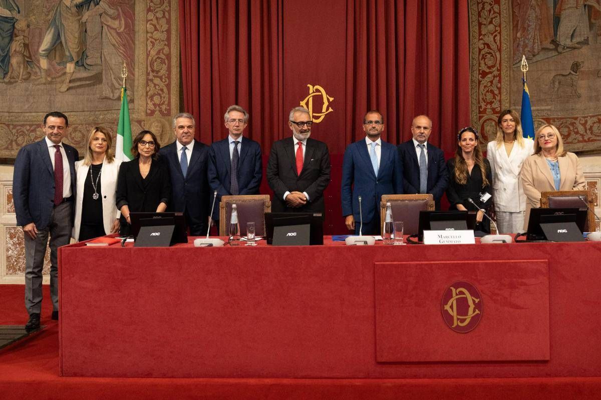 Farmaceutica, Egualia: "Agire su payback, appalti e prezzi per tenuta filiera" -