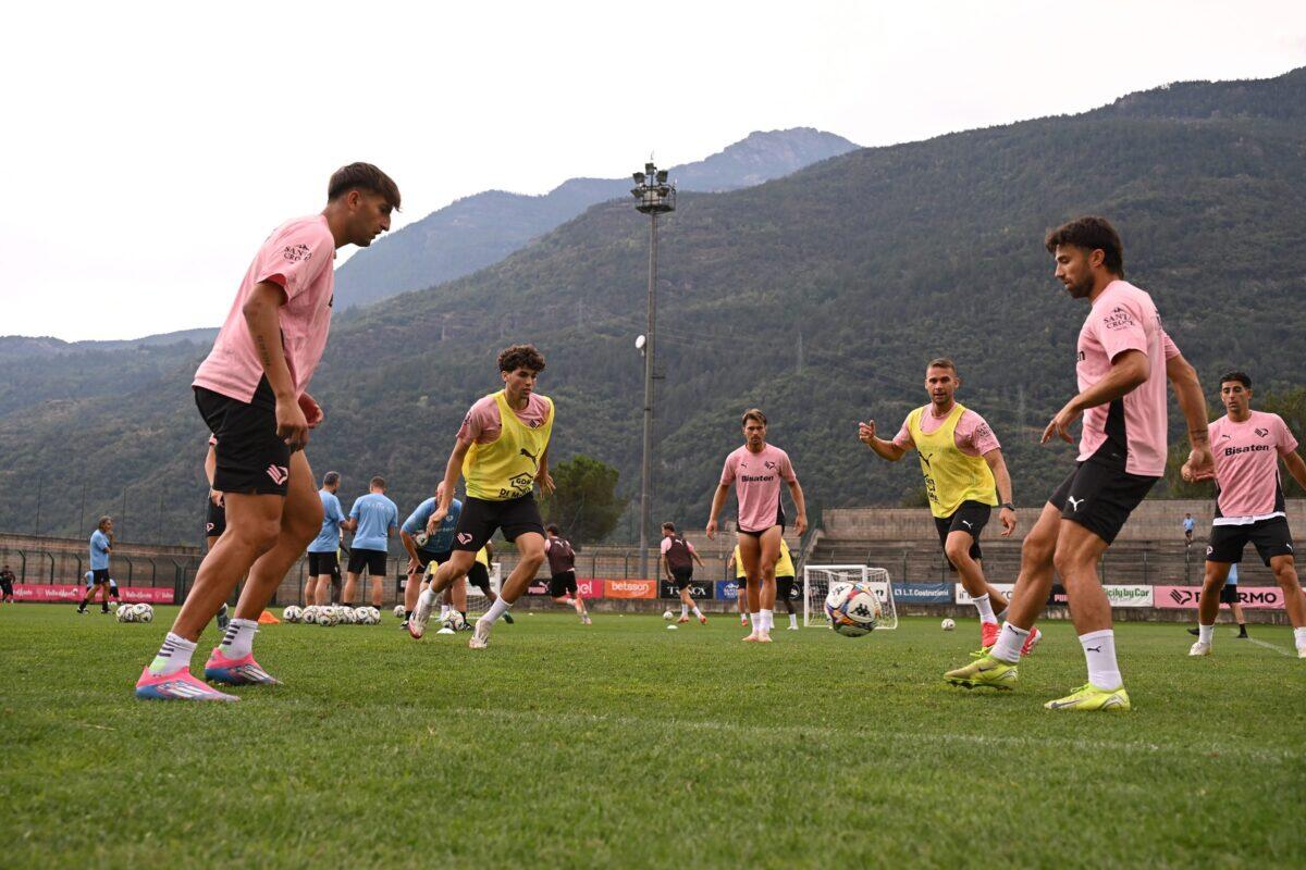 Palermo FC sorprende alla preparazione estiva | Ecco cosa può davvero succedere domani! -