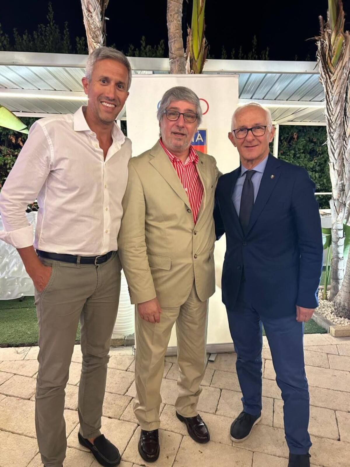 Arturo Torregrossa riceve la Stella d'Argento | Scopri perché la Federscherma Sicilia è in festa e cosa significa per il futuro dello sport! -
