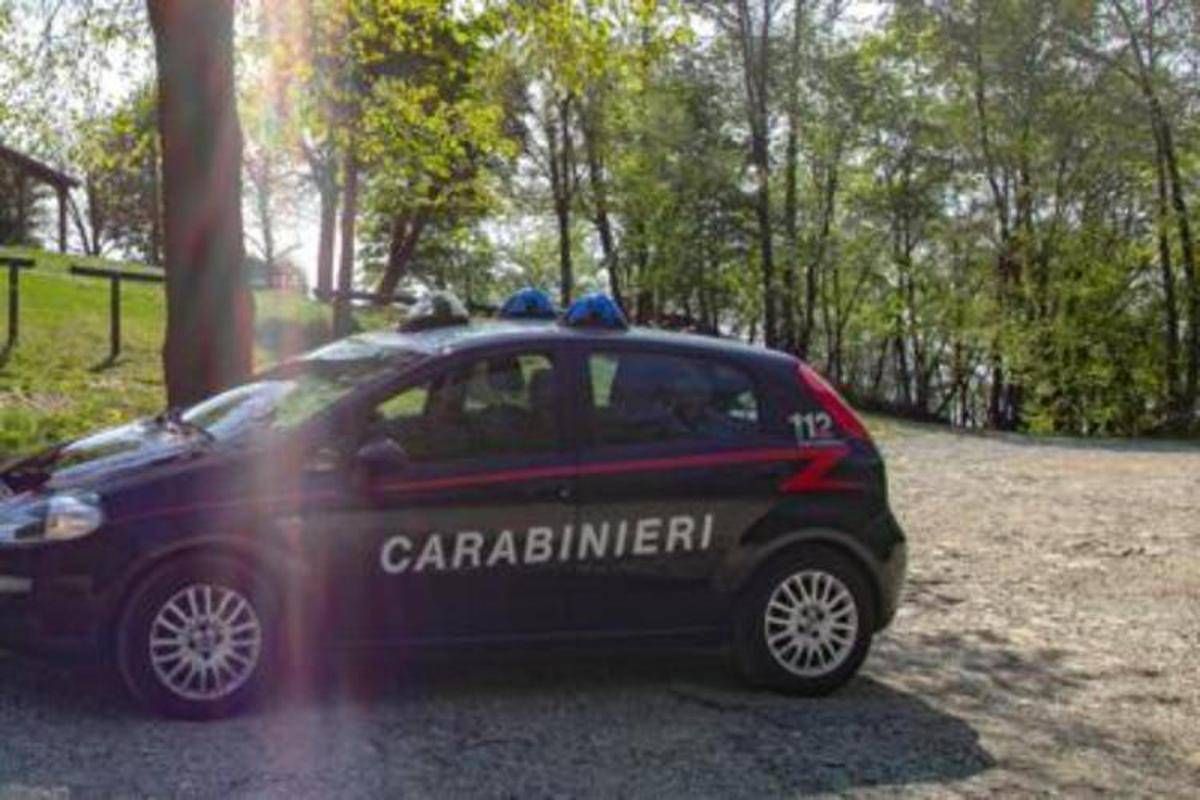 Roma, uomo trovato impiccato a Rocca di Papa: vicino rinvenute altre ossa - 