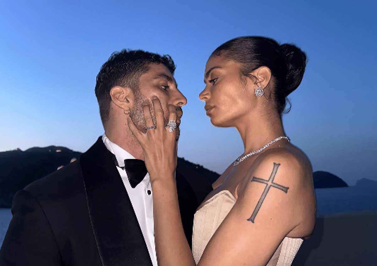 Elodie e Andrea Iannone, altro che crisi... la vacanza insieme smentisce i rumors - 