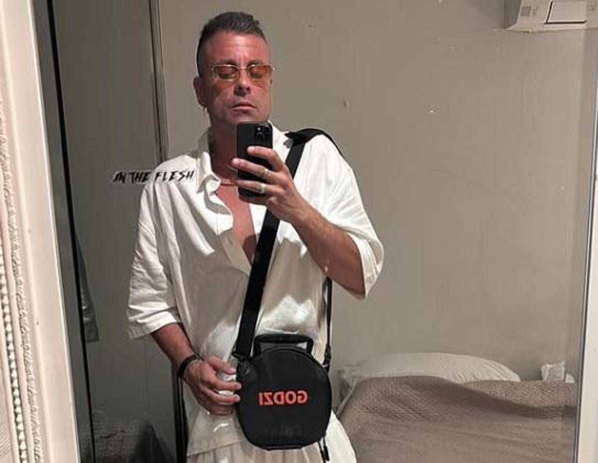 Dj morto a Ibiza, il padre: "È stato legato e malmenato, ora giustizia" -
