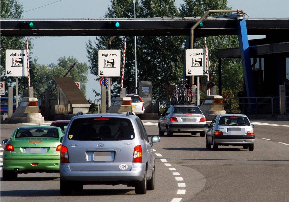 Autostrade, verso l'aumento dei pedaggi da agosto -