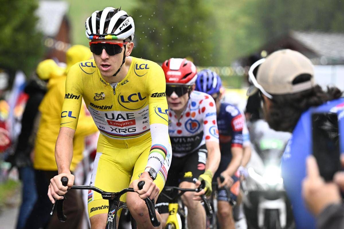 Tour de France, ad Arensman la diciannovesima tappa. Pogacar resta in giallo - 