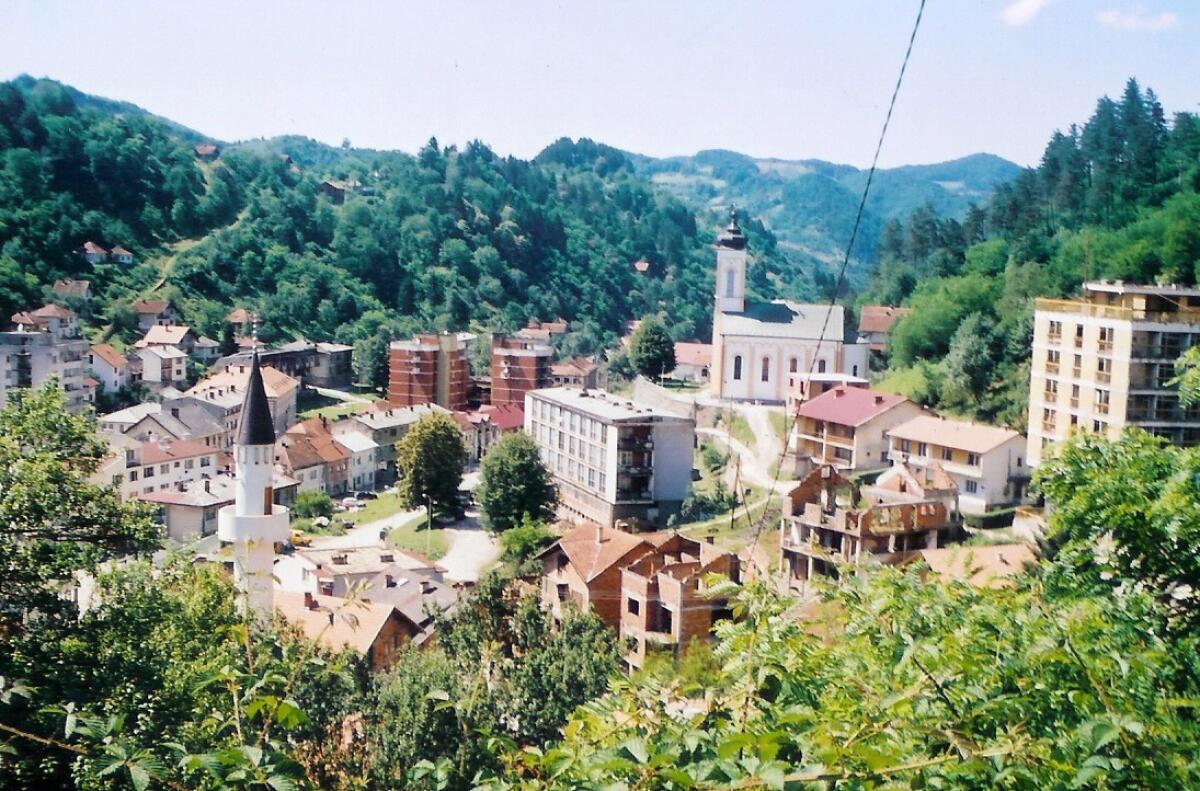 30 anni dopo Srebrenica | La difficile strada verso la riconciliazione e la memoria condivisa - 