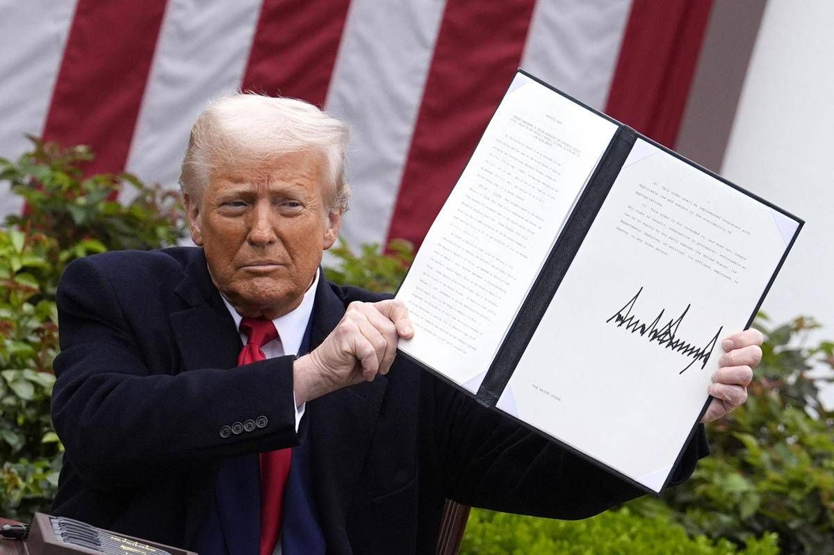 Dazi sì o dazi no, l'incertezza costa: tutti i danni del 'tira e molla' di Trump -