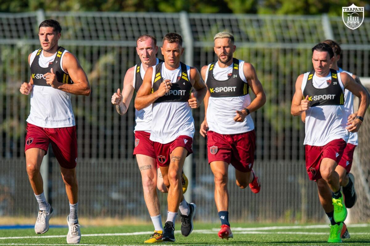 Trapani Calcio sorprende: le prime sedute di allenamento rivelano segreti inaspettati! -