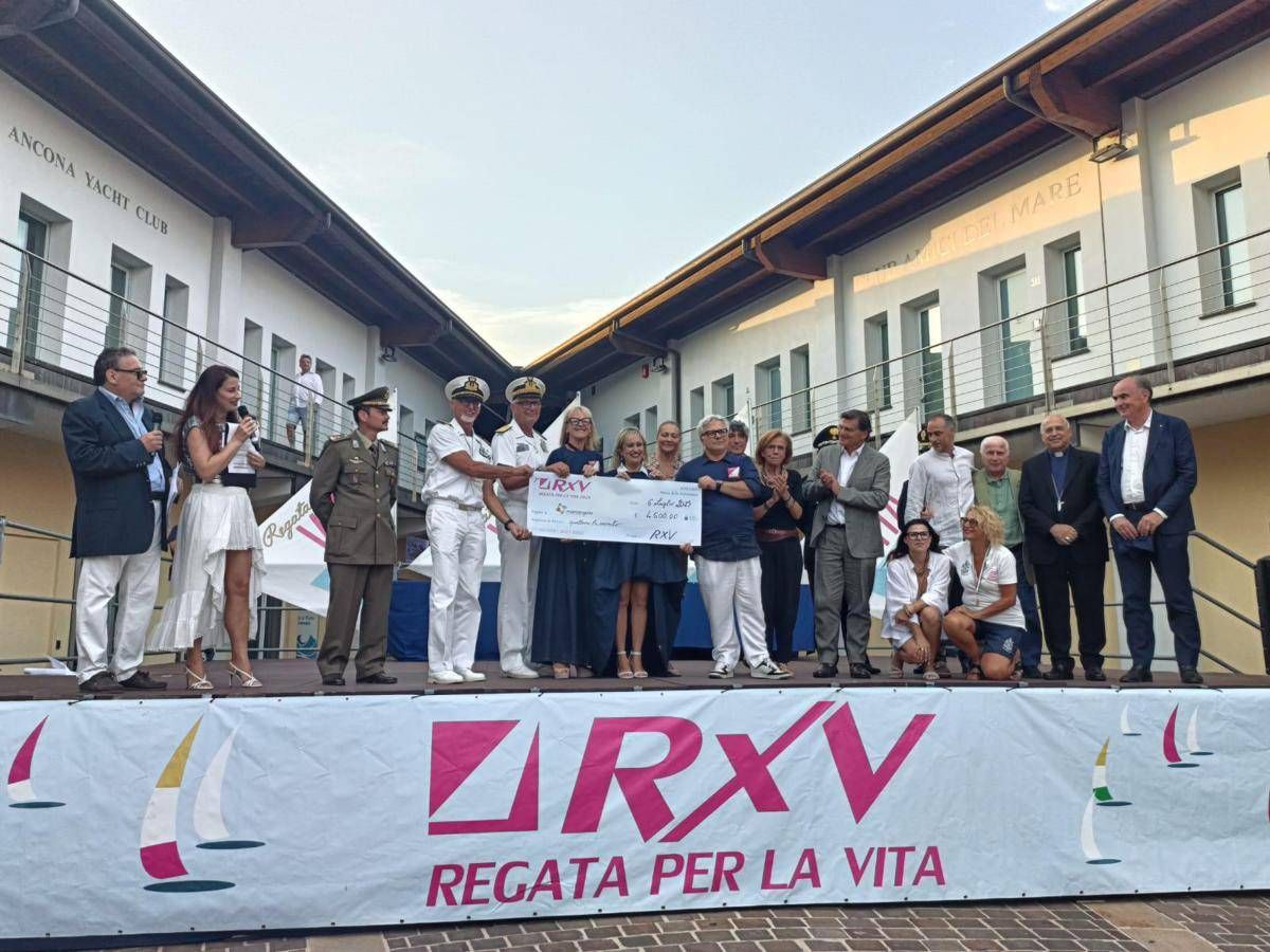 Settima 'Regata per la vita' a sostegno dell'oncologia delle Marche - 