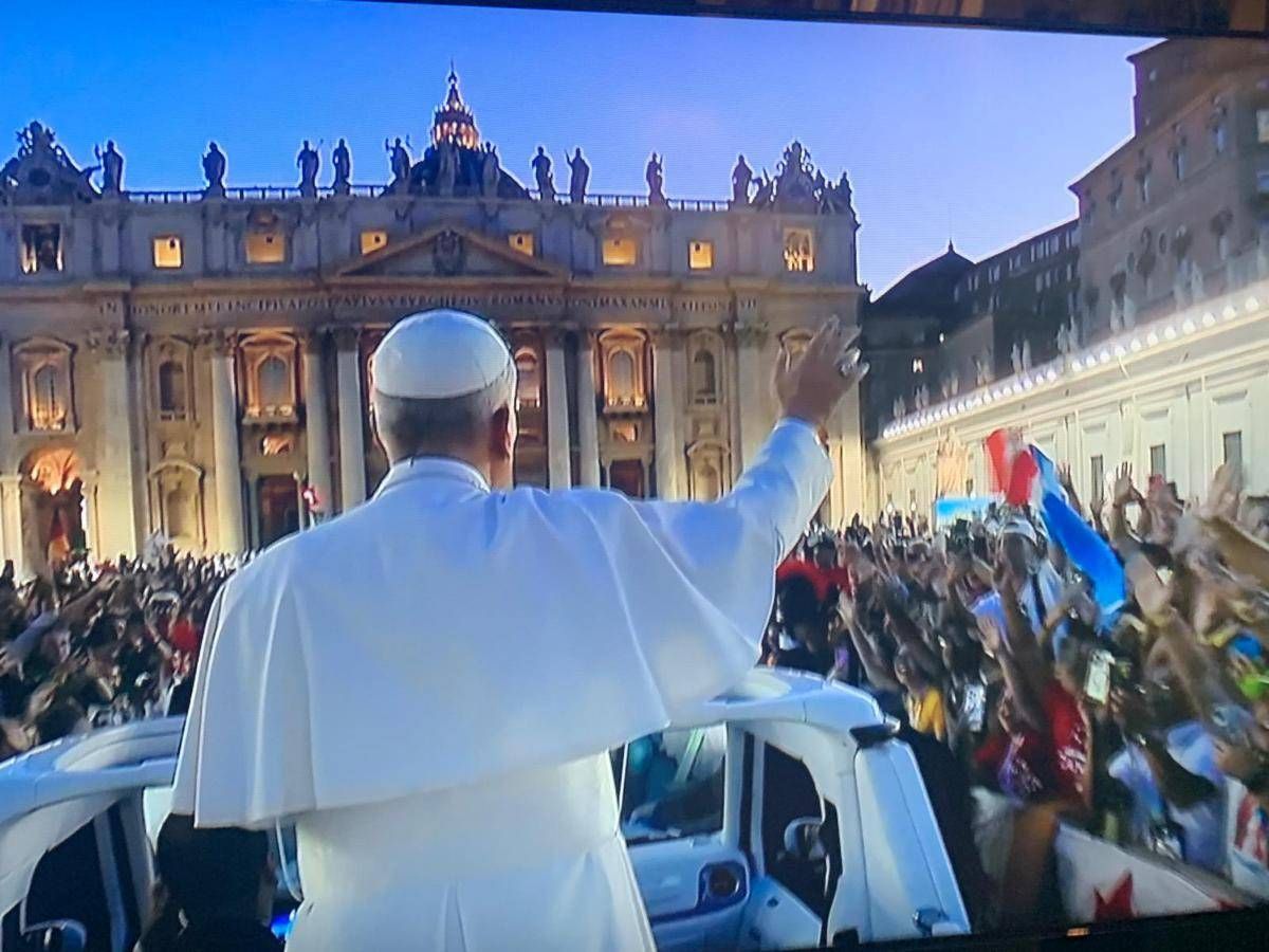Papa, la sorpresa per il Giubileo giovani: arriva a Piazza S. Pietro per un saluto - 