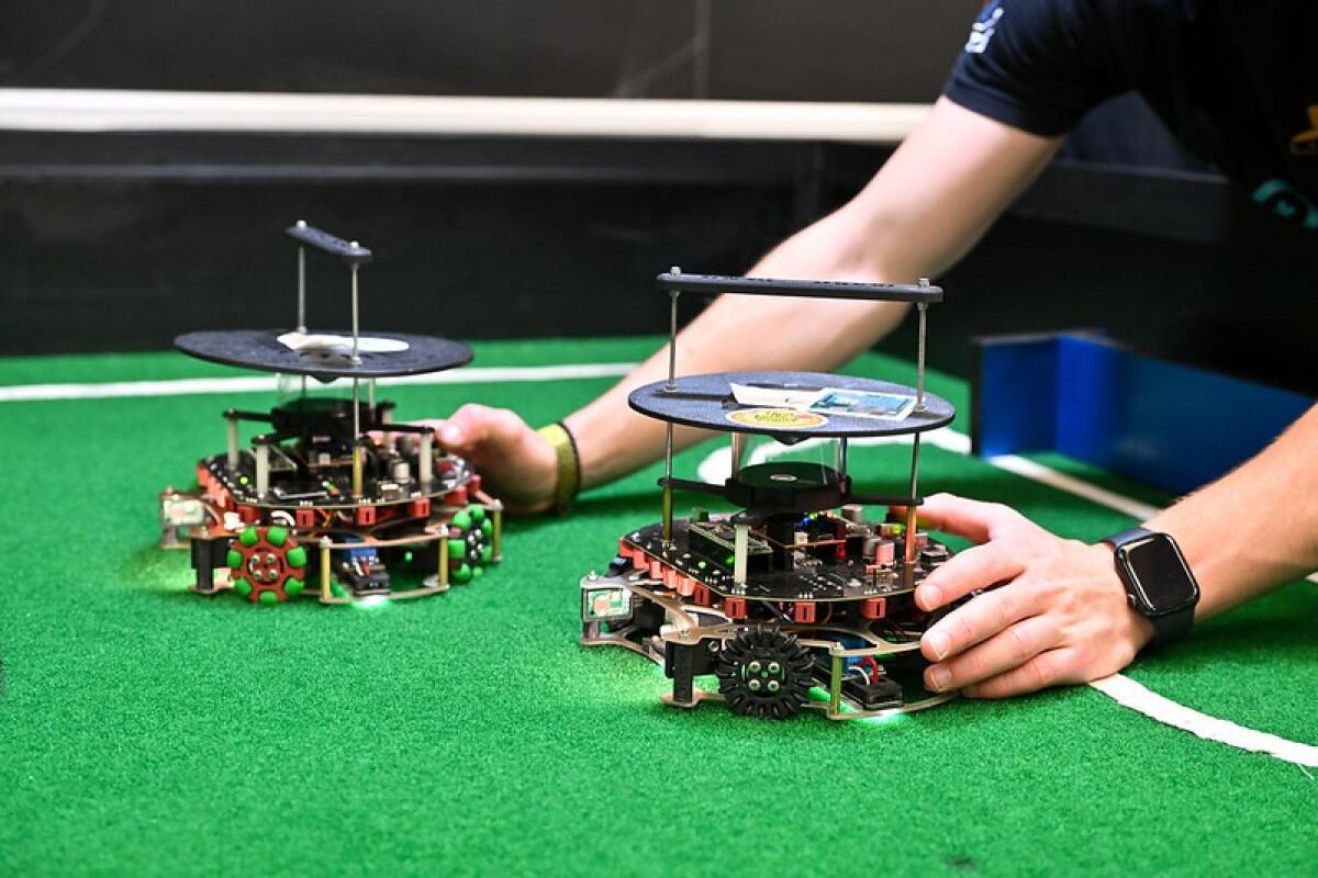 Il team Ikaro conquista la RoboCup 2025 | L'Italia pronta a sfidare il mondo nella robotica! -
