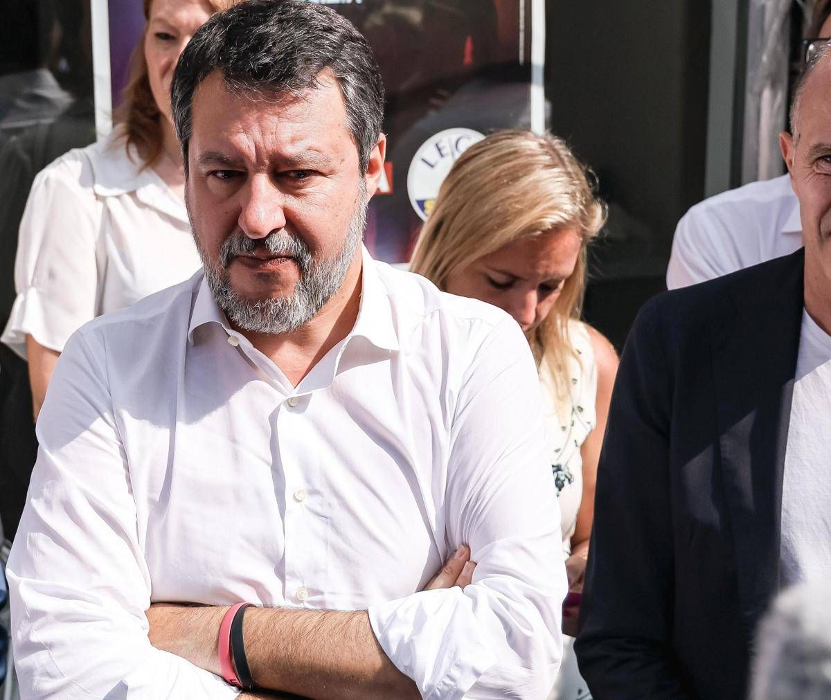 Salvini: "Equiparare reati minorenni a quelli dei maggiorenni" -