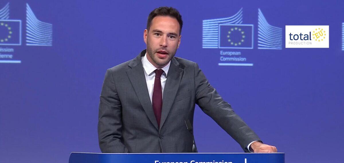 Dazi e scadenze: l'Europa si schiera con gli USA, ma cosa nasconde davvero questa alleanza? -