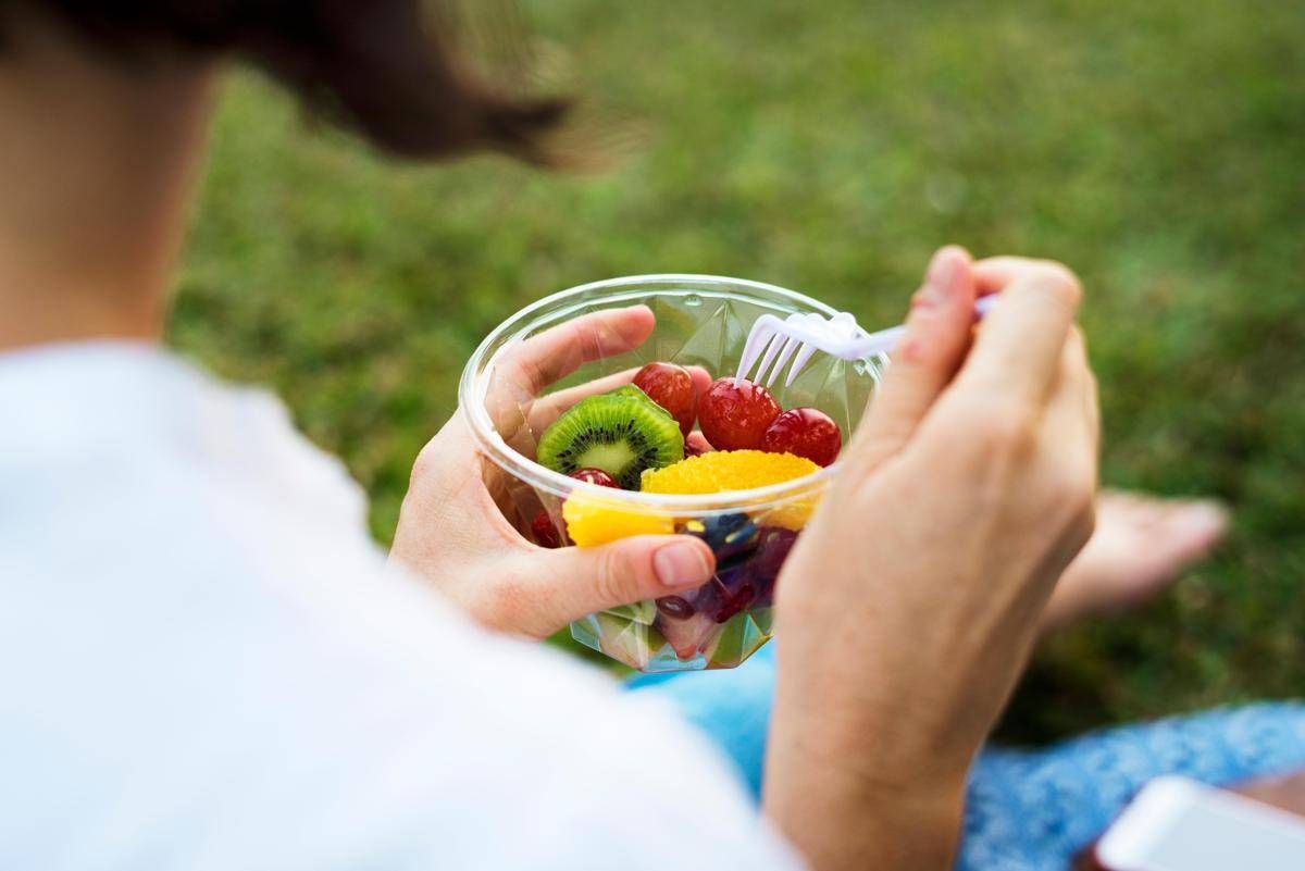 Da colazione a spuntini freschi, il decalogo per combattere il caldo - 
