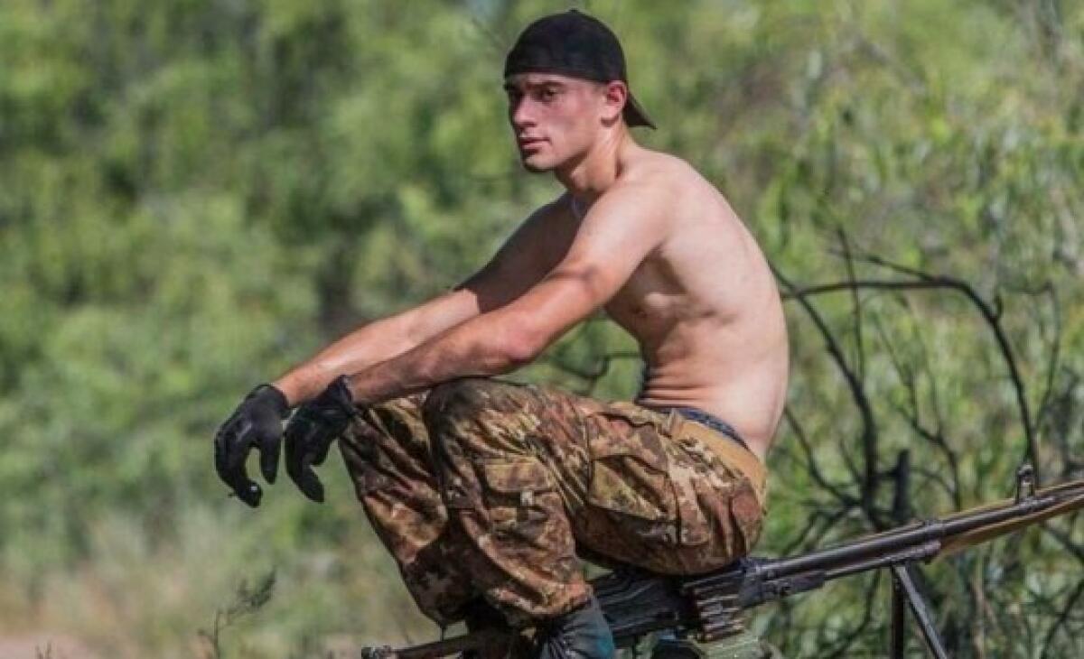 Un soldato italiano nato in Ucraina muore in battaglia | La decisione che ha scioccato la sua famiglia! -