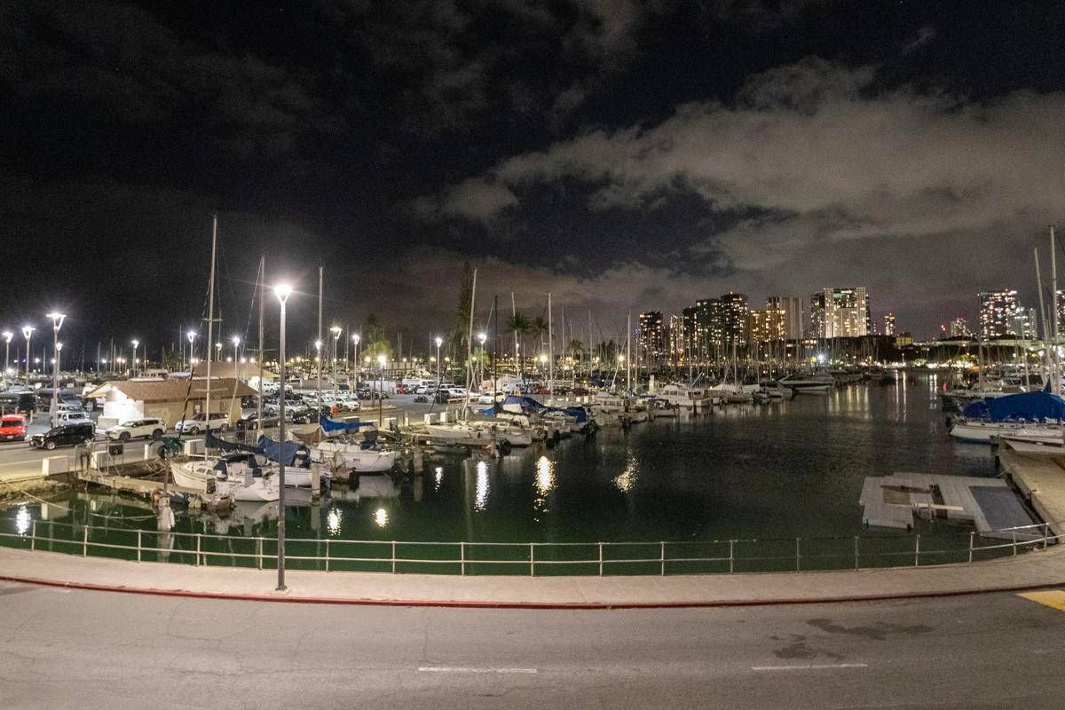 Tsunami alle Hawaii, il video in time lapse: il mare si ritira - 