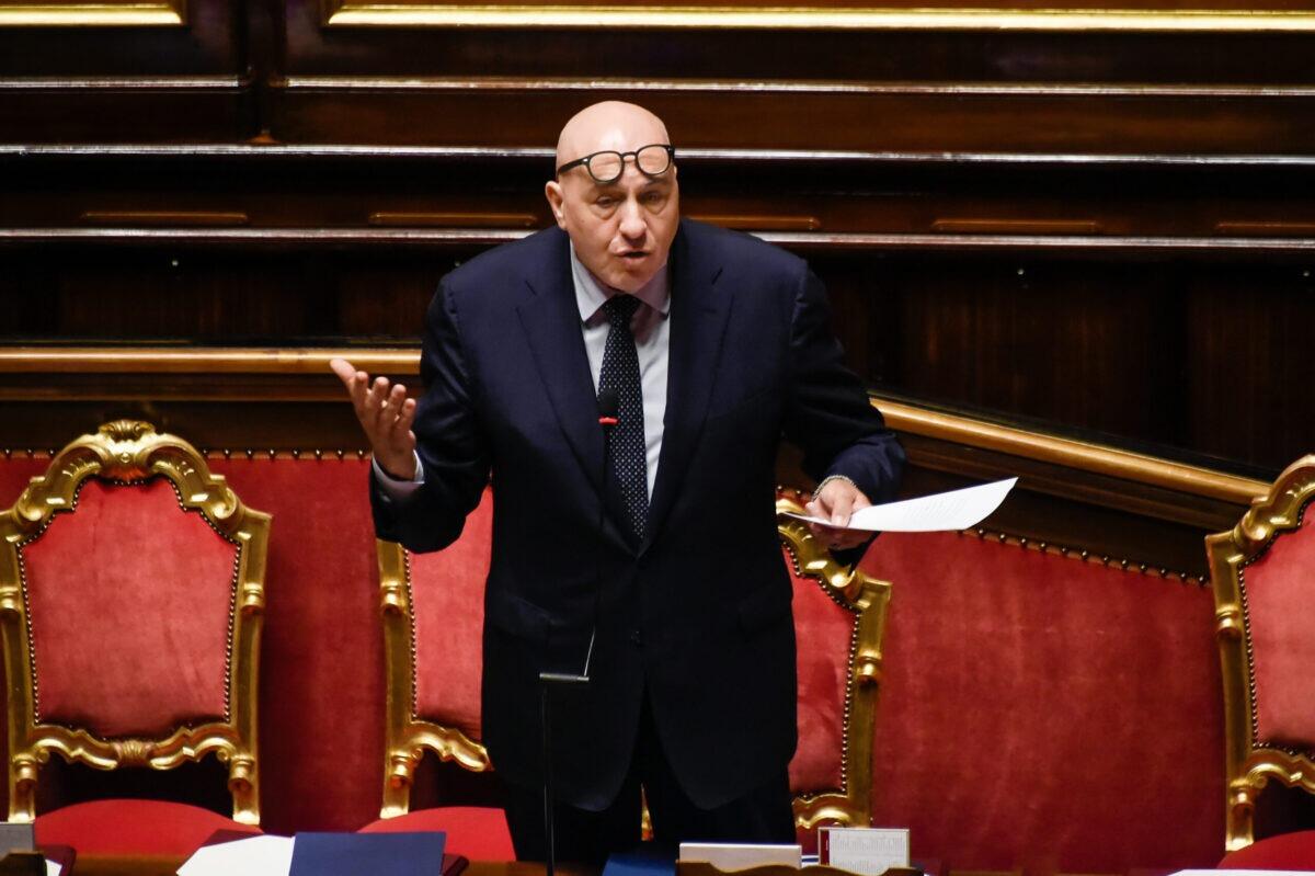 Svezia costruisce cimiteri per il 5% della popolazione | La NATO si prepara a un conflitto imminente? -