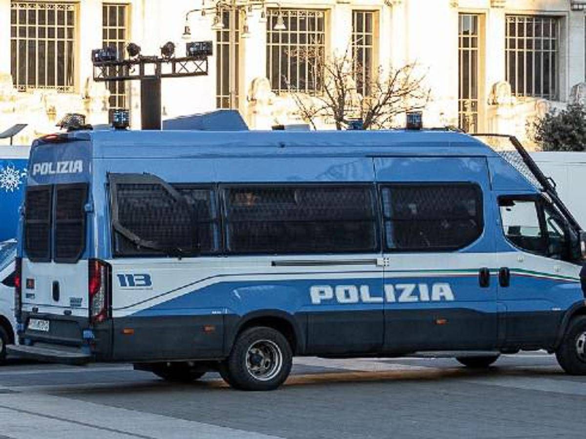 Ricercato per l'omicidio di madre e fratello in Francia, arrestato a Milano - 