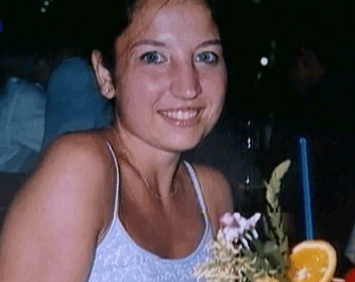 Un DNA misterioso nella bocca di Chiara Poggi | Può cambiare il destino delle indagini? - 