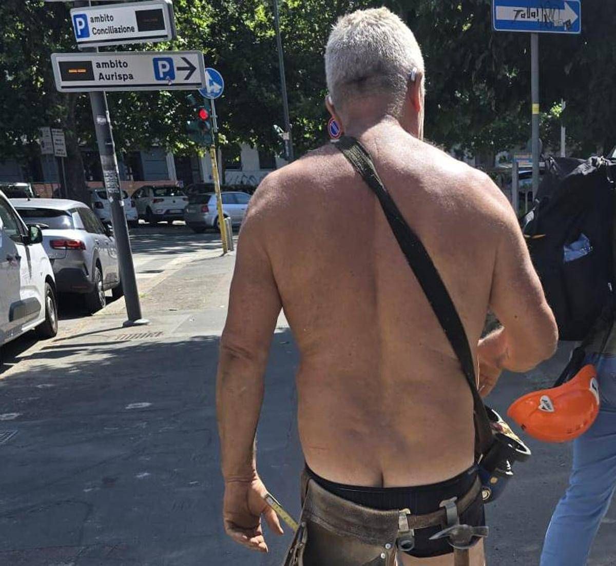 Caldo, sindacalista Cisl: "In Lombardia operai costretti a lavorare in mutande" -
