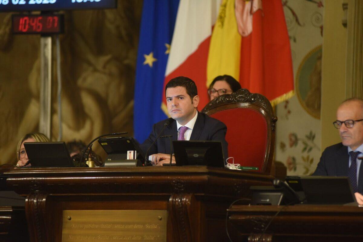Galvagno rivela: “La stampa sa più di me sull'inchiesta” | Ma chi sta davvero controllando l'ARS? - 