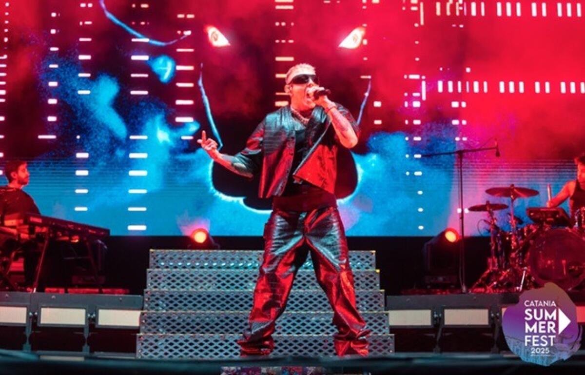 Concerto sold out al Comune di Catania | Scopri perché tutti sono impazziti per Lazza! -