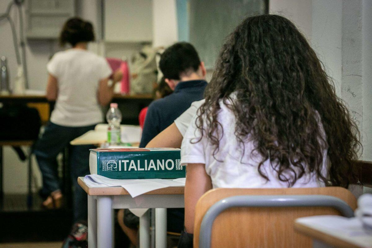 Studente boccia l'esame di maturità per protestare | Valditara avverte: “Rischio di ripetere l’anno” - 