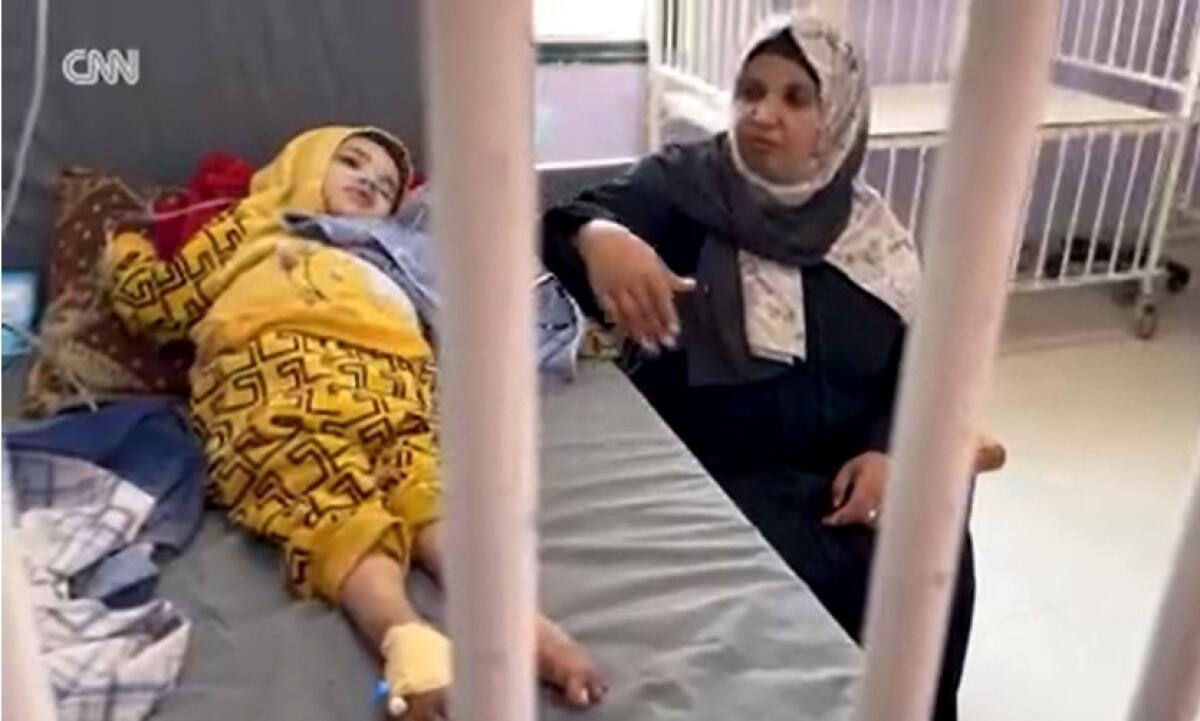 Striscia di Gaza: 19 morti in un giorno per fame | Un drammatico appello che non possiamo ignorare! -