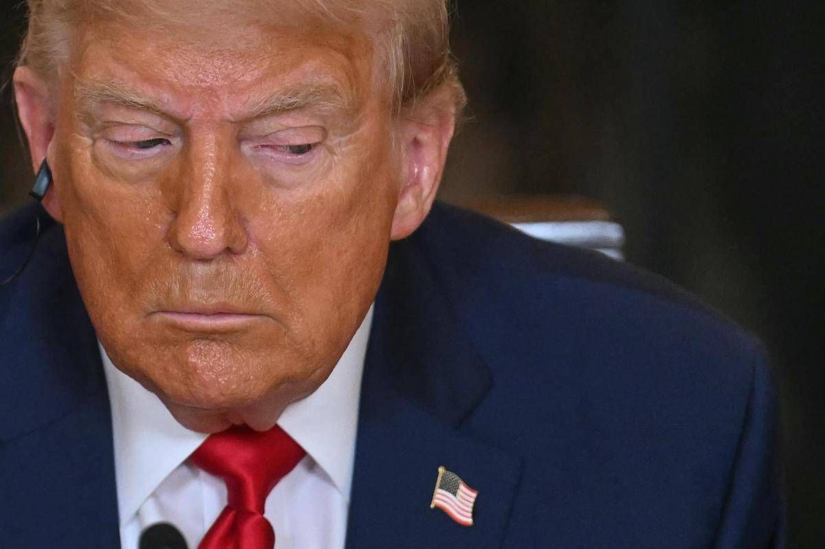 Trump: "Dazi al 35% per il Canada dal 1 agosto". In arrivo lettera all'Ue - 