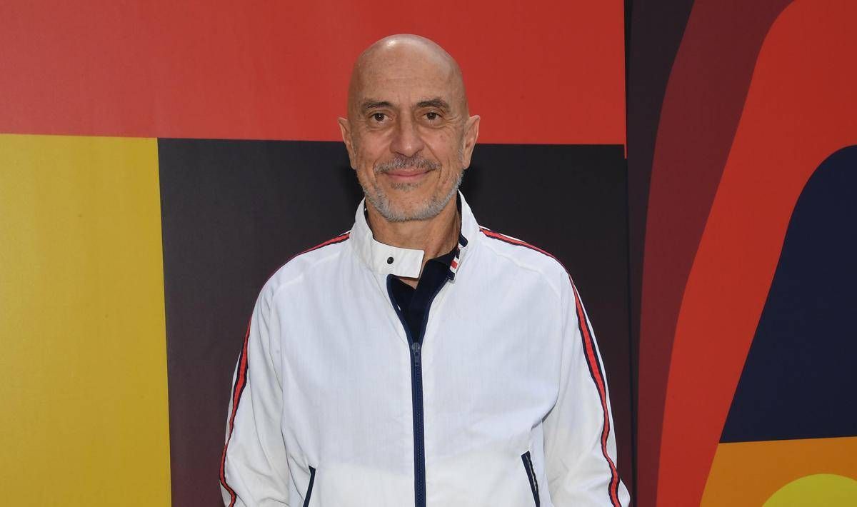 Roberto Ciufoli: "Ho avuto un tumore al rene, ecco i segnali d'allarme" - 