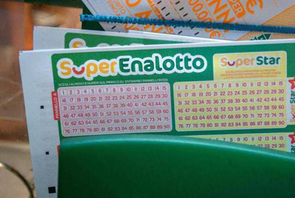 SuperEnalotto, numeri combinazione vincente oggi 3 luglio -