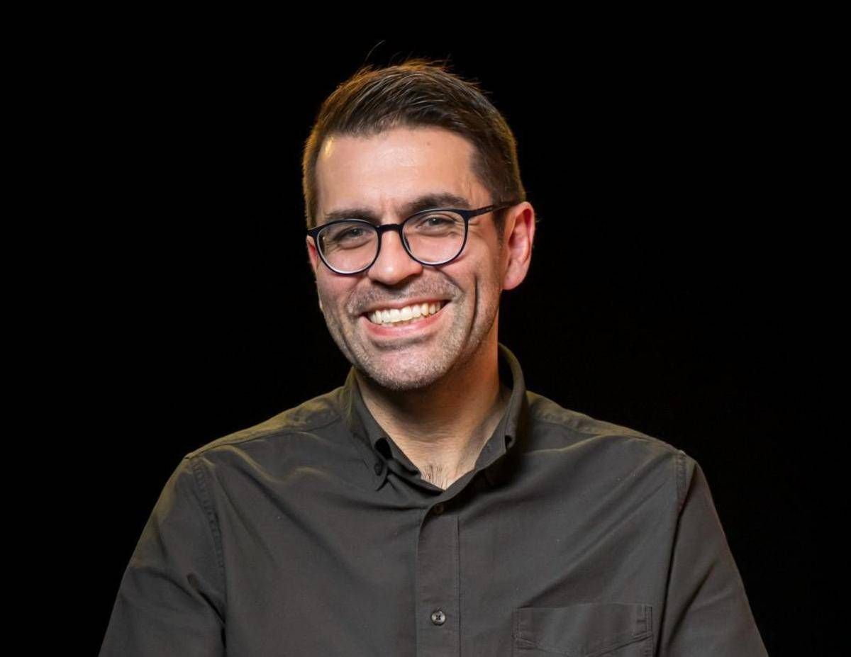 David Puente e l'irrealtà aumentata. "L’AI ha cambiato (in peggio) la lotta contro le fake news" -