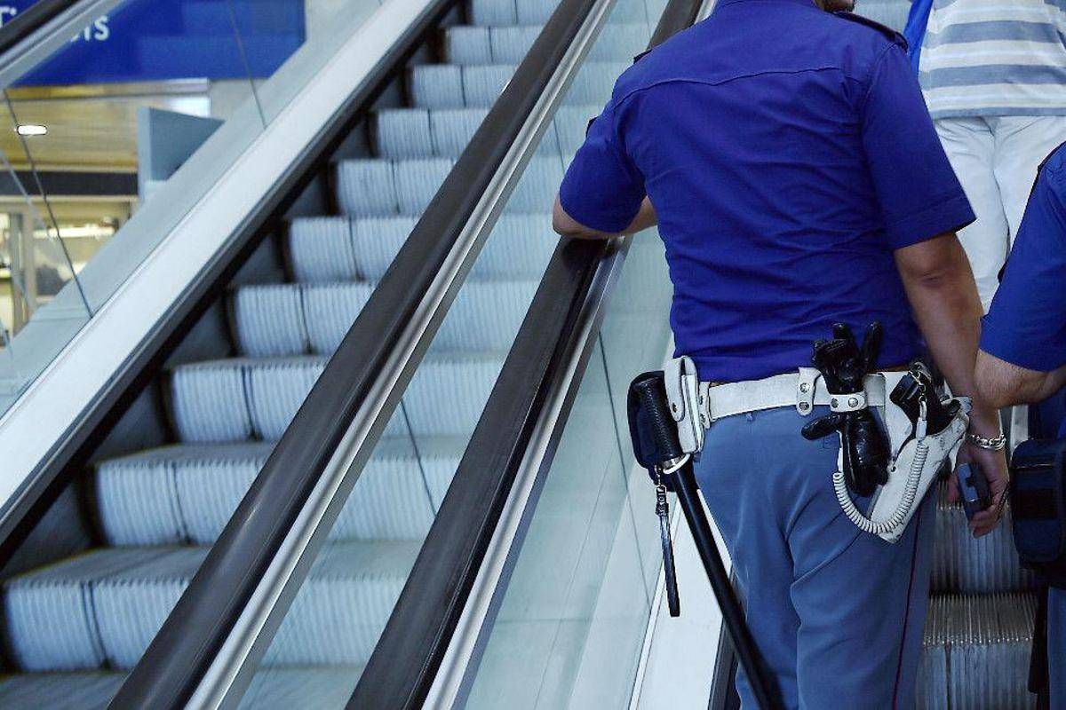 Evaso dal carcere di Novara, arrestato a Milano mentre balla e canta - 