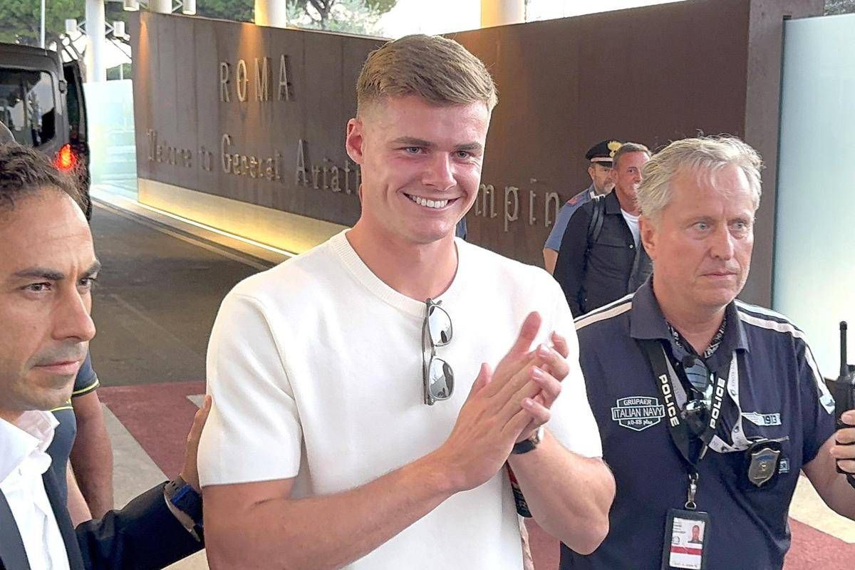 Ufficiale Ferguson alla Roma, avrà la maglia numero 11 -