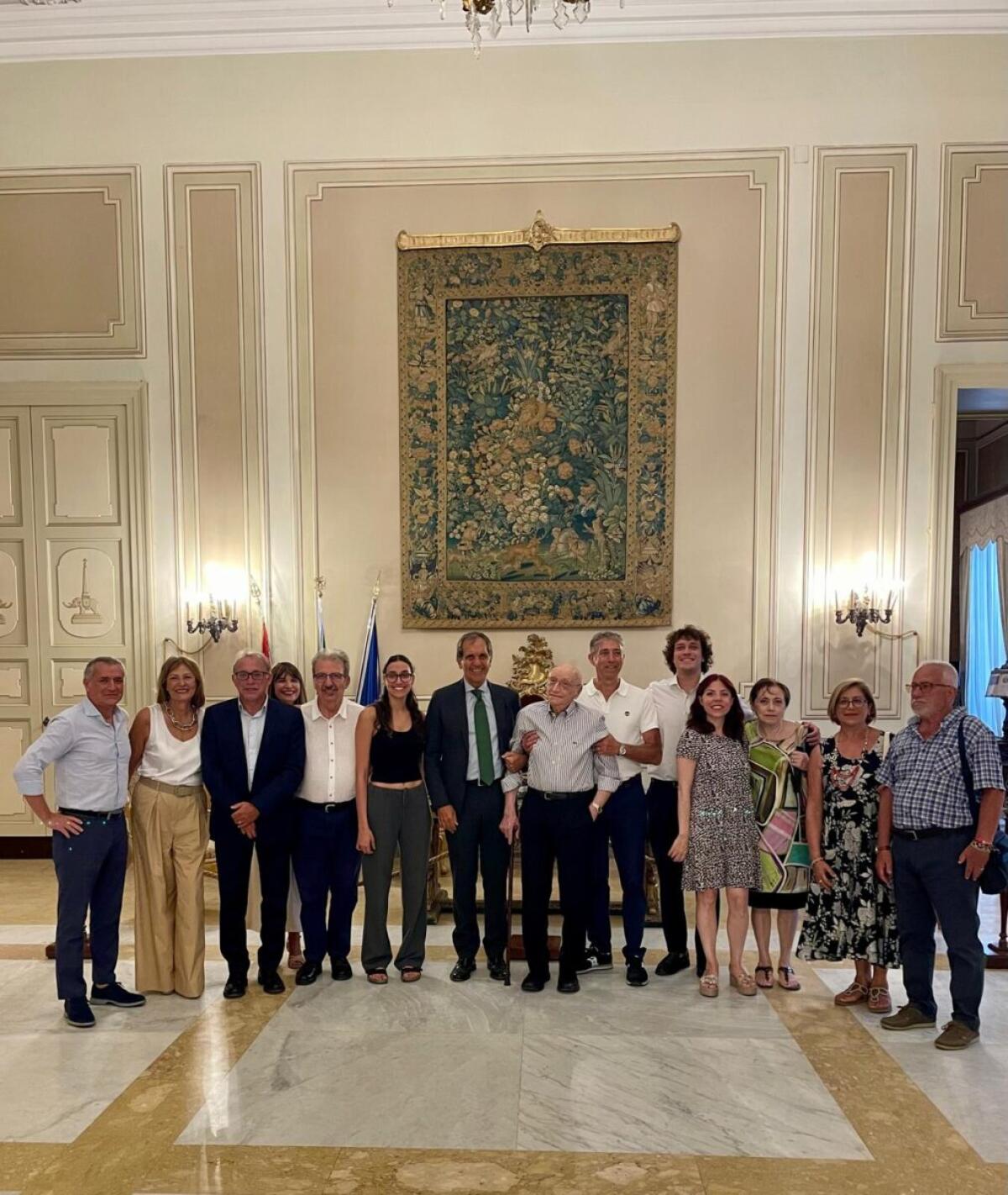 Cent'anni di storia al Comune di Catania | Ecco il segreto di vita di Giuseppe Monaco che sorprende tutti! -