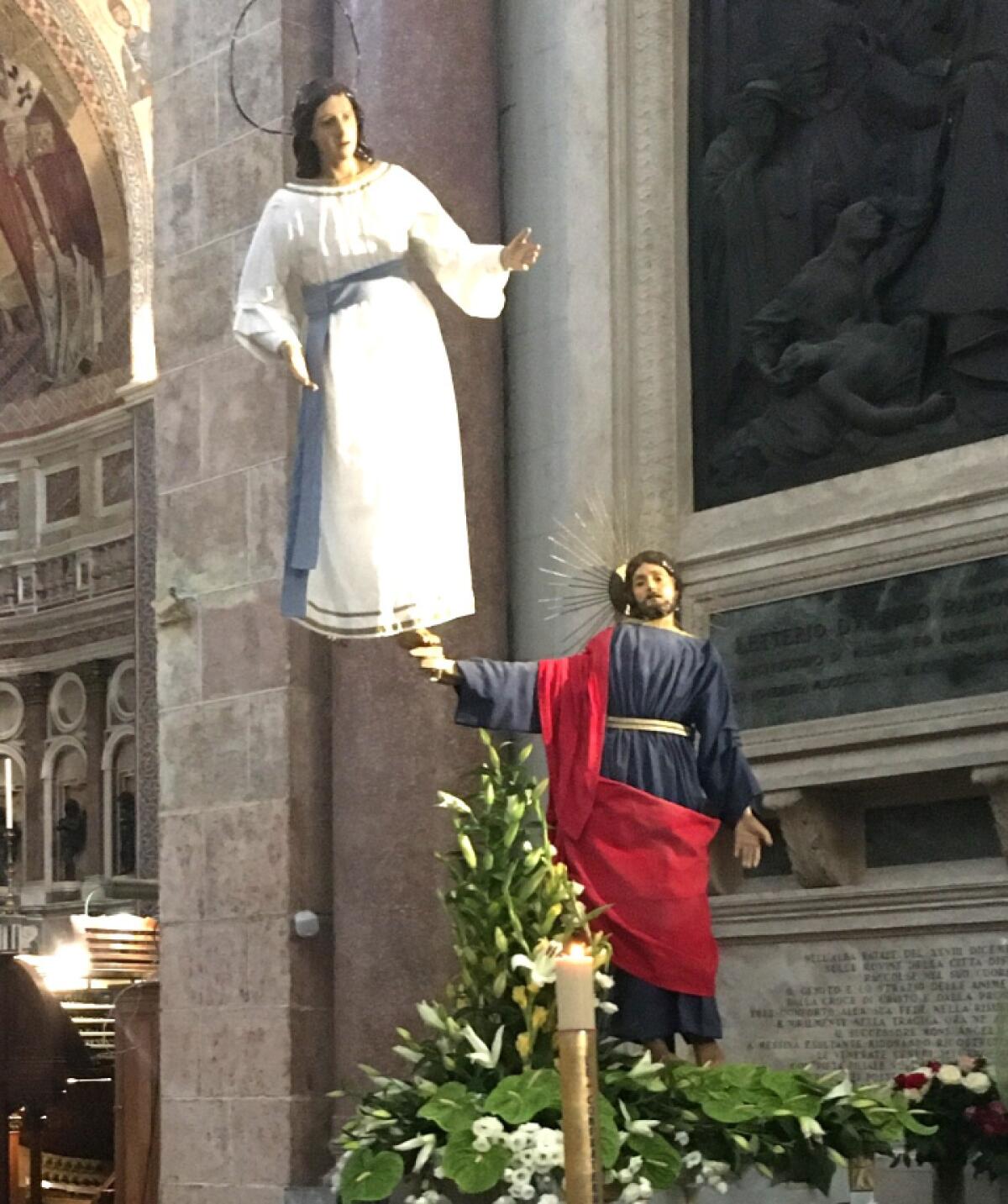 Nuovi abiti per le statue del Carro Votivo della Vara | Ecco perché il Comune di Messina sta riscrivendo la tradizione! -