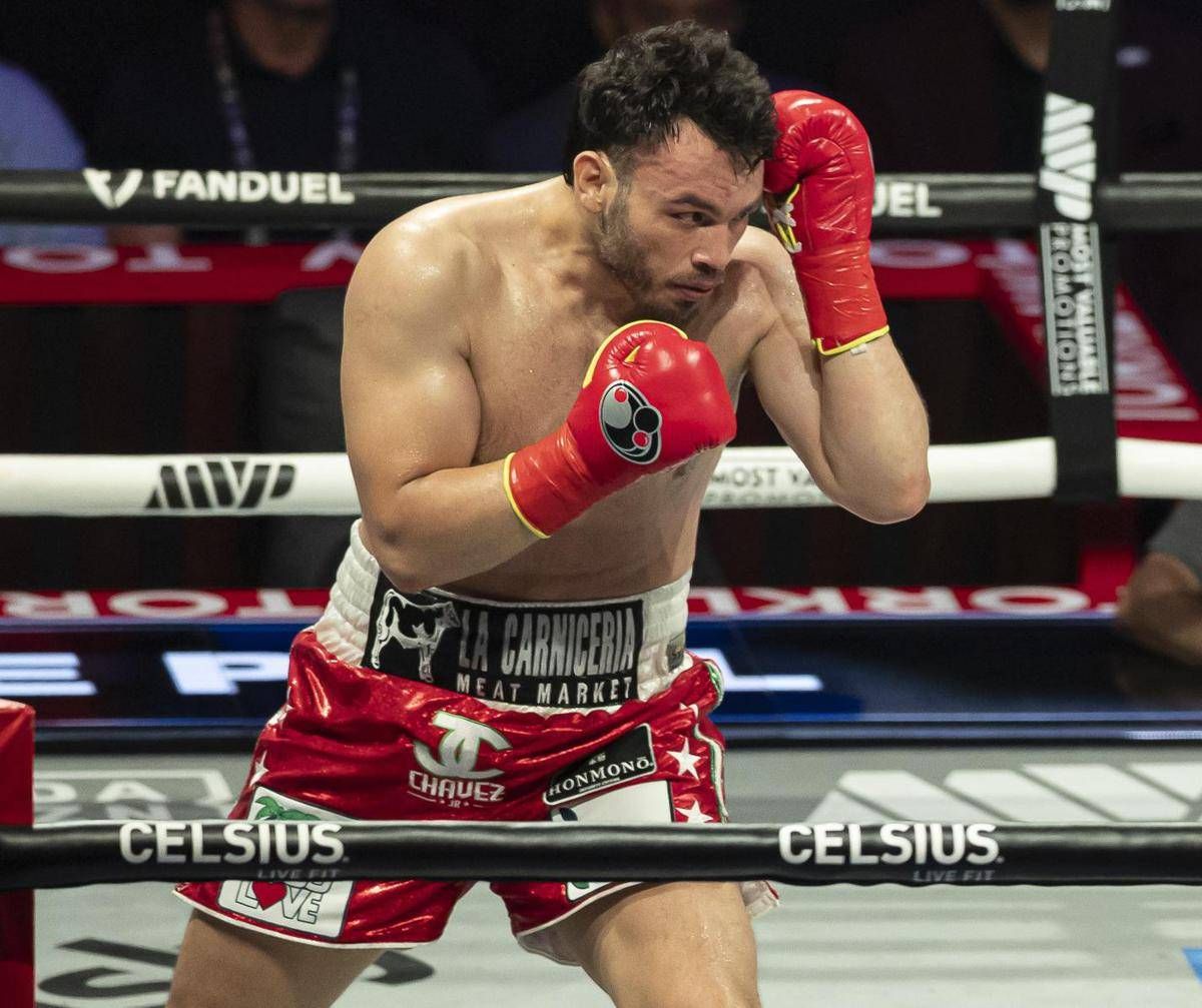 Usa, anche Chavez Jr nella rete di Trump: pugile sarà espulso -