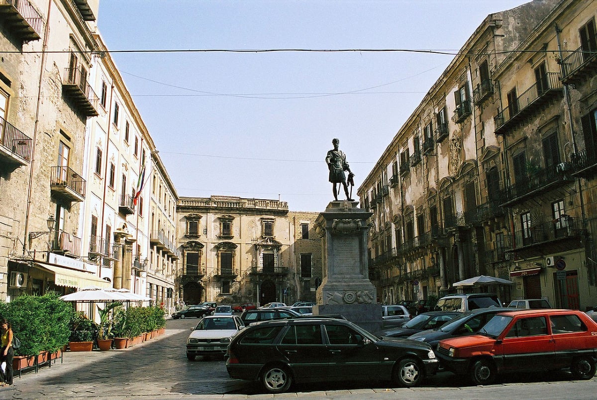 Un cuore barocco nel centro storico di Palermo: questa piazza non l'hai mai vista - Foto: Bjs/Wikipedia