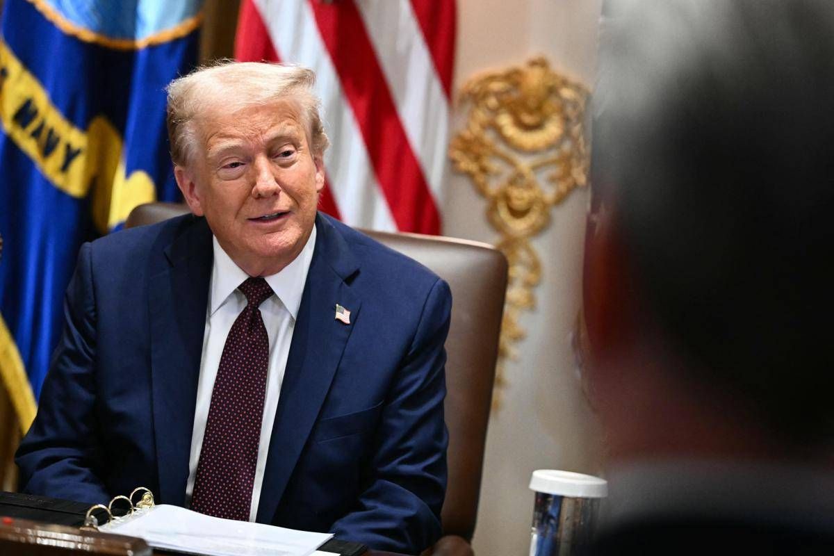 Trump: "Zelensky non è innocente". Ucraina ammette: "Truppe Russia a Dnipropetrovsk" -