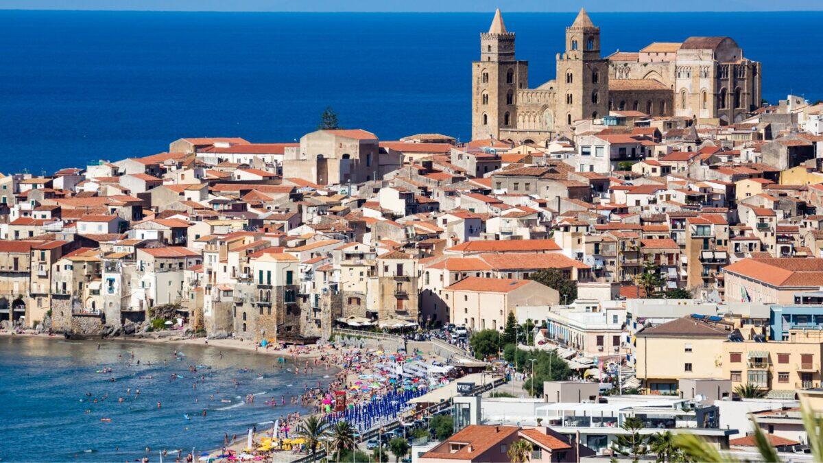 Spiagge libere in Sicilia | La battaglia contro i tornelli e la sorveglianza dei bagnanti! -