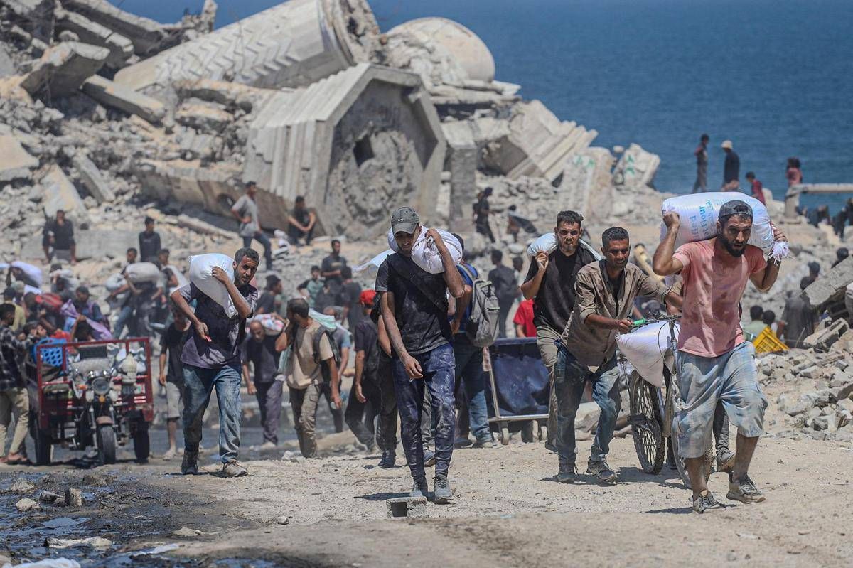 Gaza, l'inviato di Trump oggi nella Striscia: Witkoff controllerà distribuzione aiuti -
