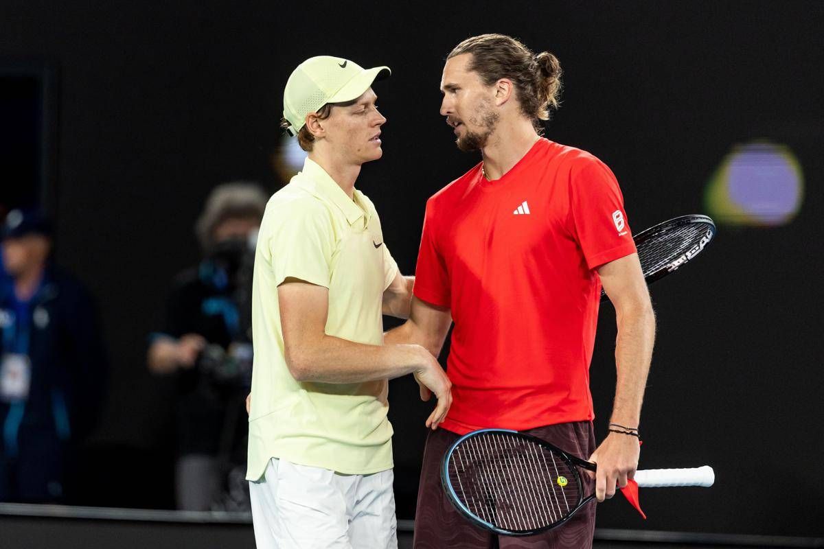 Sinner batte Popyrin e torna ad allenarsi, Zverev: "Vuole vincere 6-0 6-0 6-0, non gli basta" -